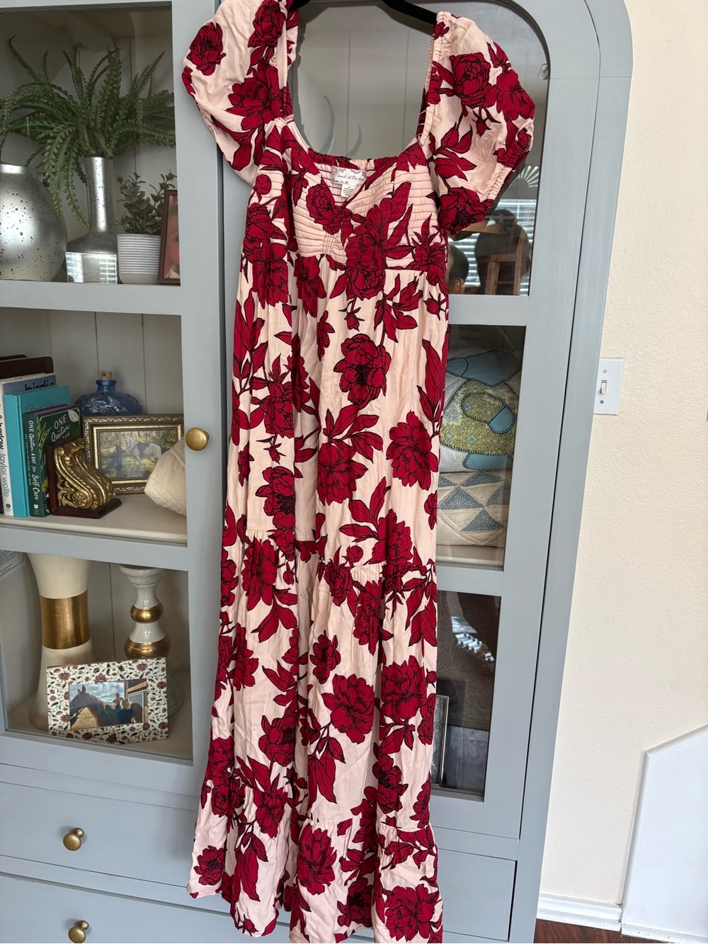 Red Floral Puff-Sleeve Maxi Dress in Blush